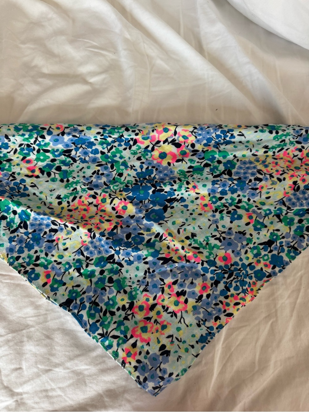 NWOT J. Crew Crewmutts Floral Dog Bandana - 17” square